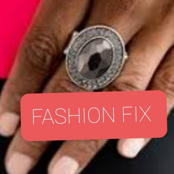 CASTLE LOCK DOWN SILVER RING